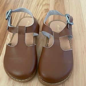 Freshly Picked Girls Buckle Mary Jane Sandals size 7